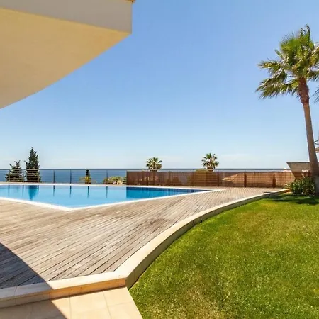 Detached House, 5 Bedrooms In Casa vacanze *